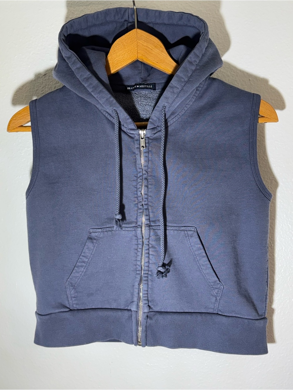 Blank Brandy Melville Sleeveless Zip-Up Hoodie in Slate Blue